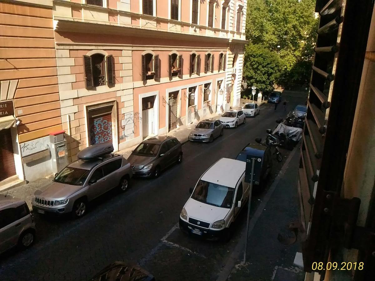 Hôtel Santini House à Rome Extérieur photo